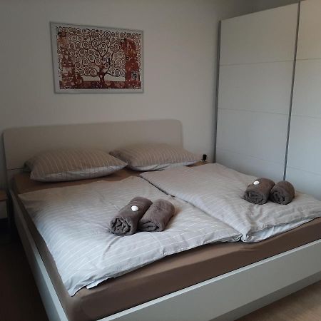Apartment Sol, Izola, San Simon المظهر الخارجي الصورة