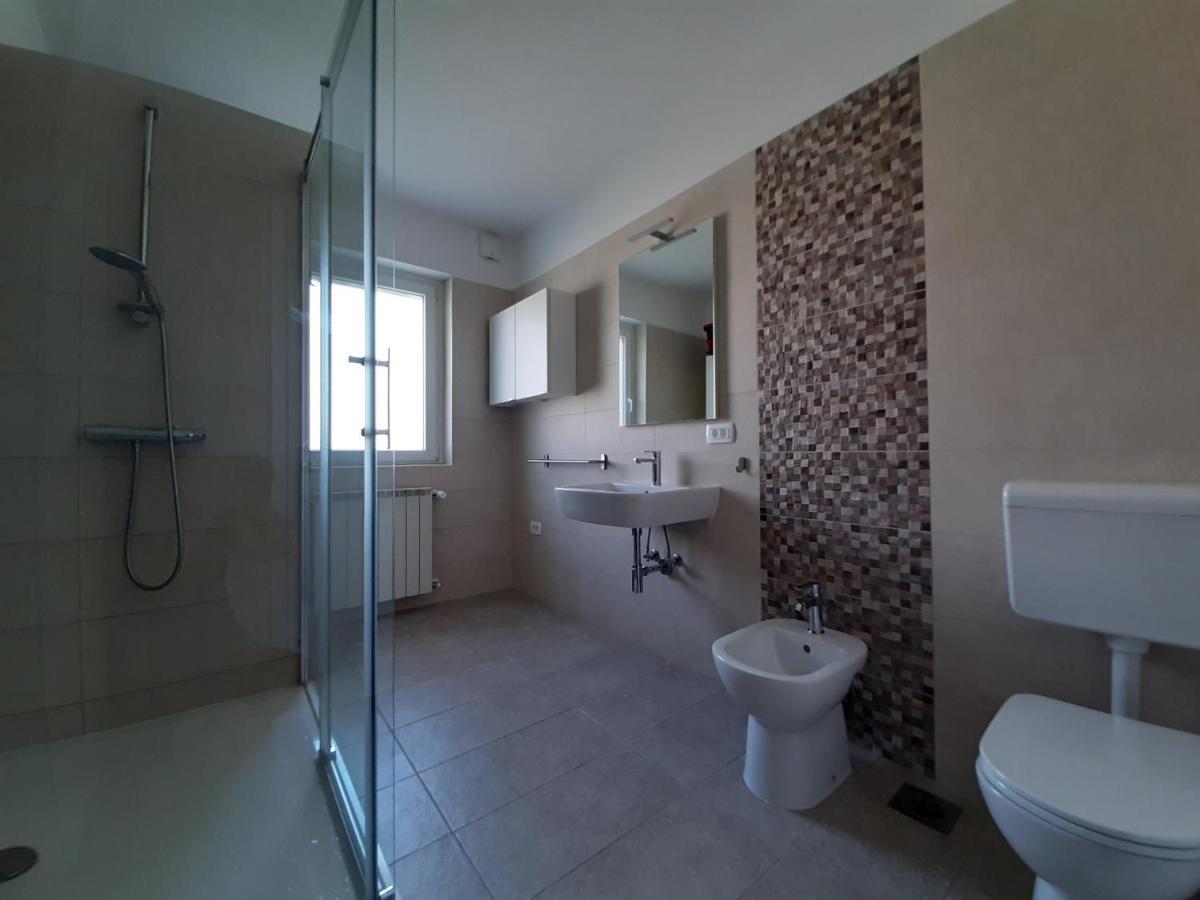 Apartment Sol, Izola, San Simon المظهر الخارجي الصورة