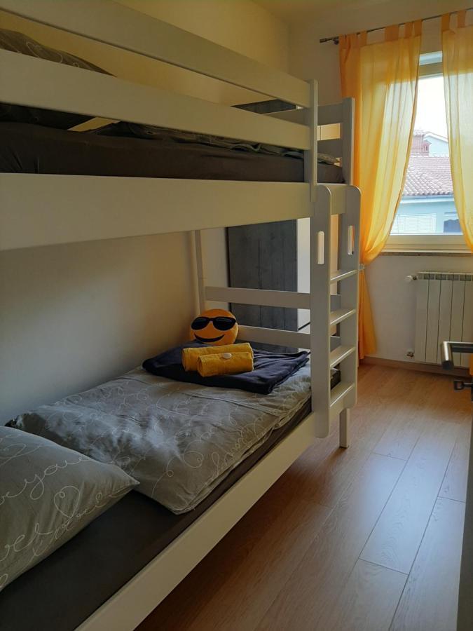 Apartment Sol, Izola, San Simon المظهر الخارجي الصورة