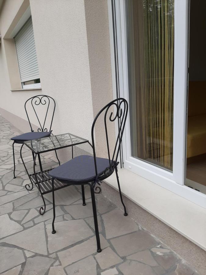 Apartment Sol, Izola, San Simon المظهر الخارجي الصورة